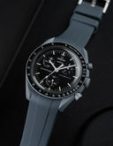 Curved Rubber Strap - Grey - OM Luxury